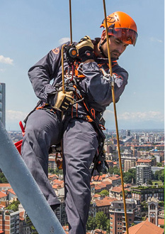 上海金慈實(shí)業(yè)有限公司，丙綸高強(qiáng)絲，丙綸色絲，丙綸中空絲，丙綸異形絲，丙綸夜光紗，高強(qiáng)丙綸絲，丙綸工業(yè)絲，丙綸熒光絲
